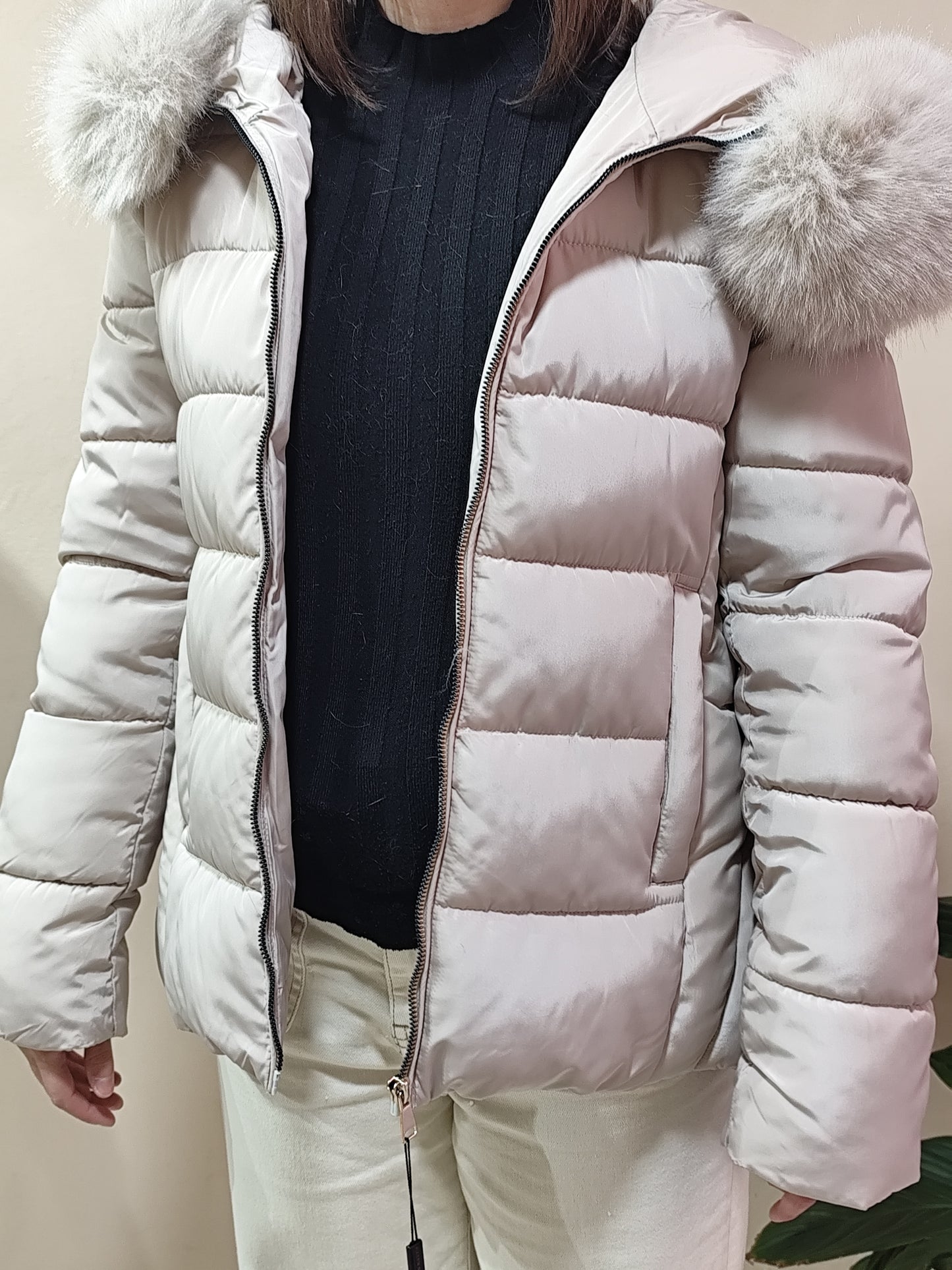 Anorak con capucha de pelo extraíble