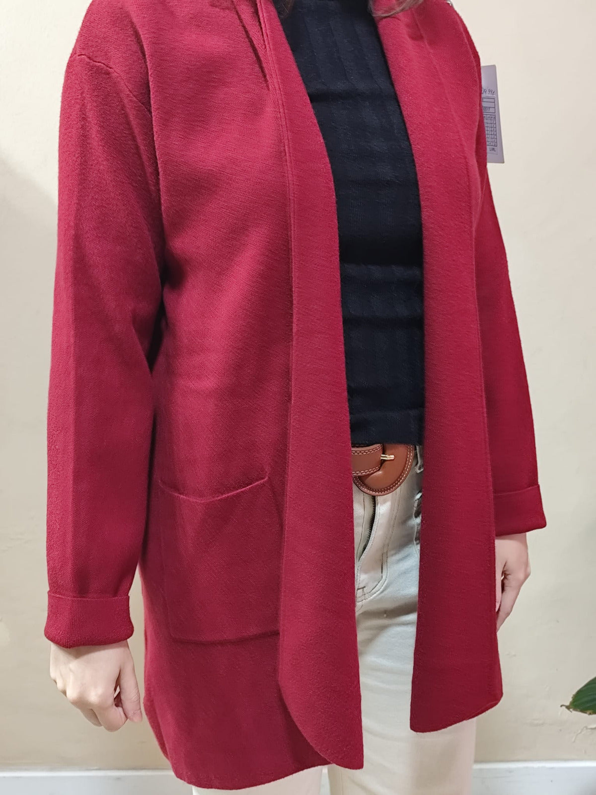 Cárdigan largo en tejido grueso con bolsillos